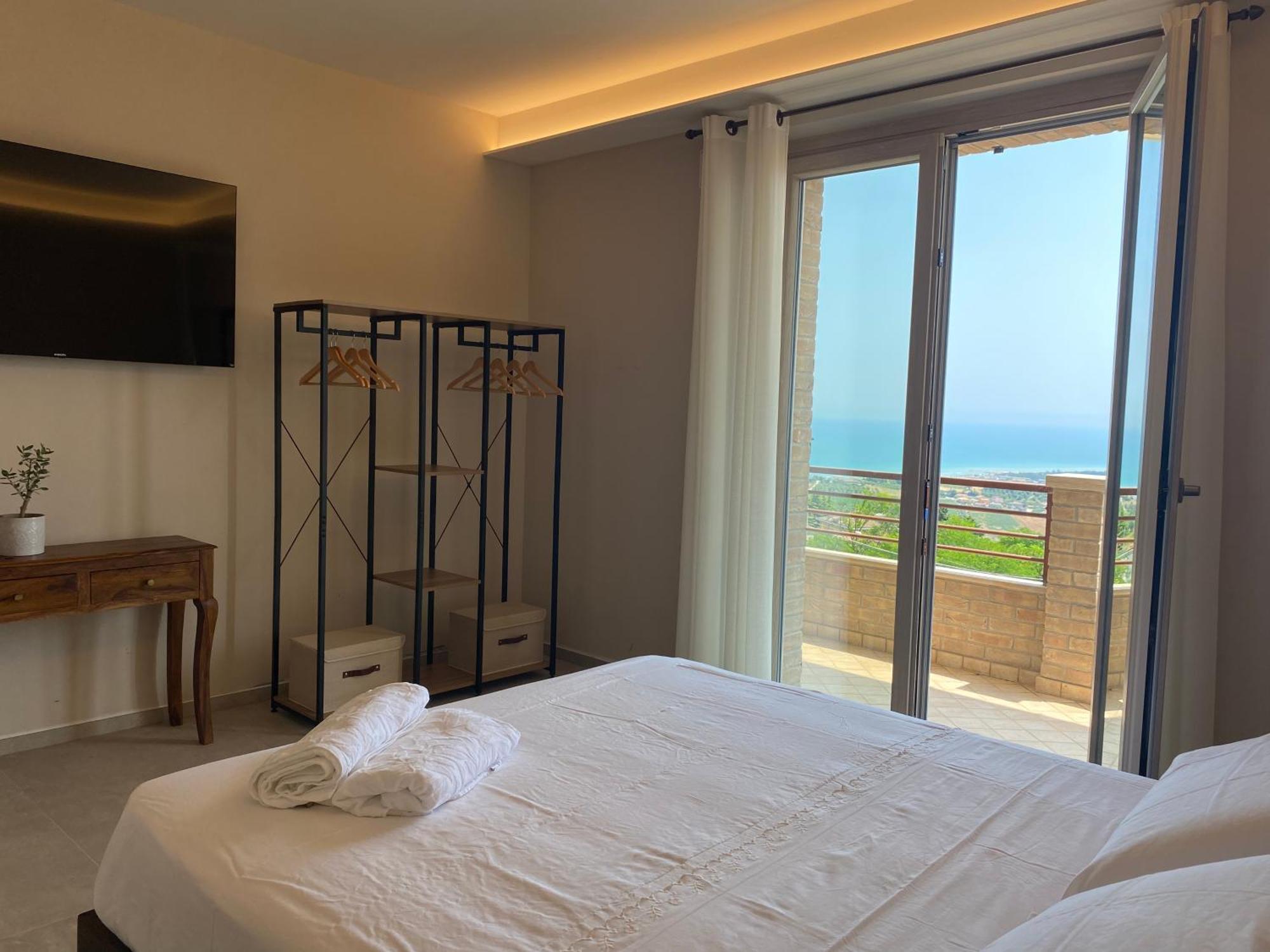Seta Luxury Apartment โรเซโต เดญา อาบรูซซี ภายนอก รูปภาพ